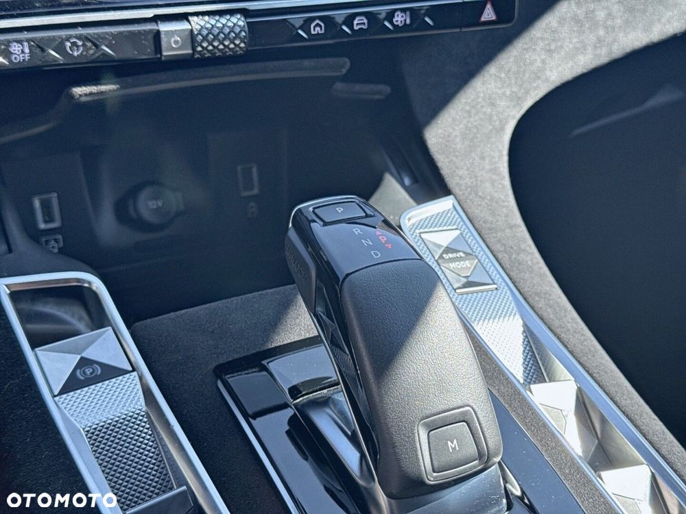 DS Automobiles DS 7 Crossback 1.5 BlueHDi Performance Line + - 13