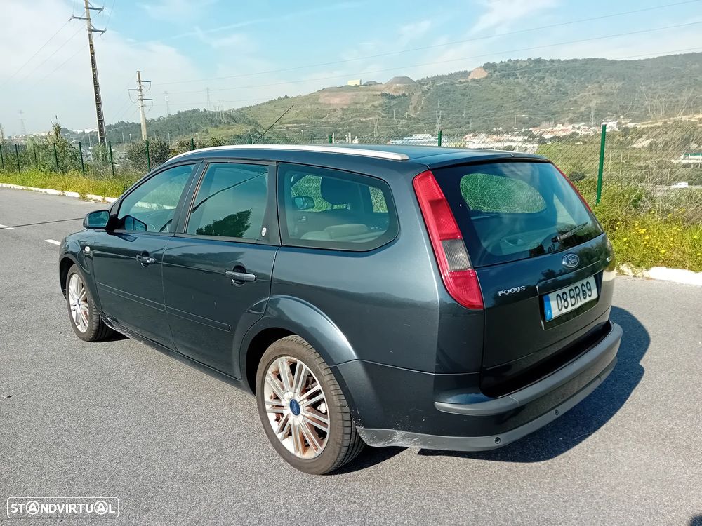 Ford Focus SW 1.6 TDCi Ghia - 3