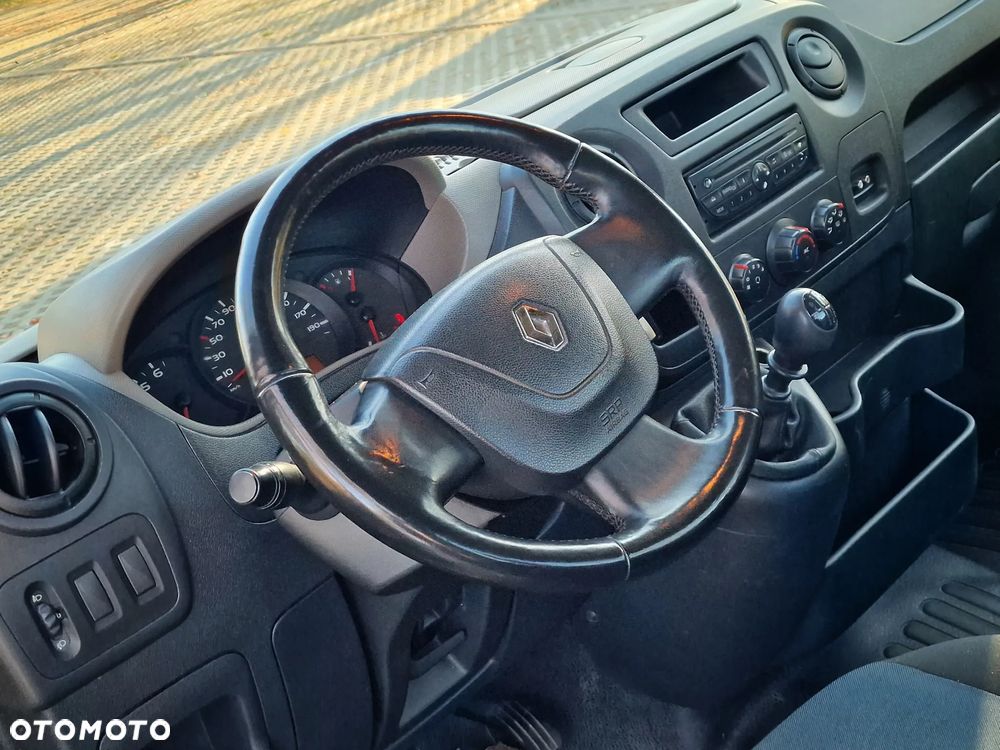 Renault Master - 15
