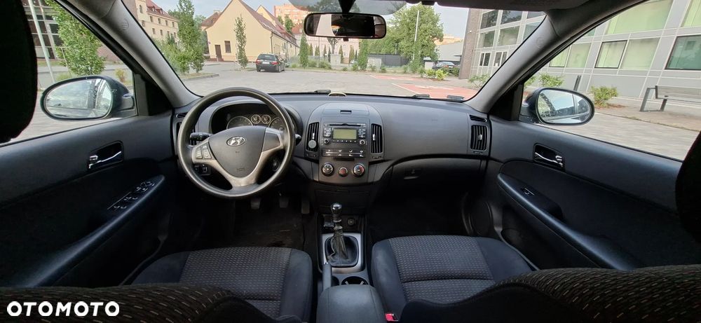 Hyundai i30 1.6 Comfort - 6