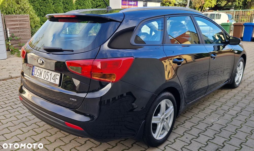 Kia Ceed Cee'd 1.6 CRDi M - 16