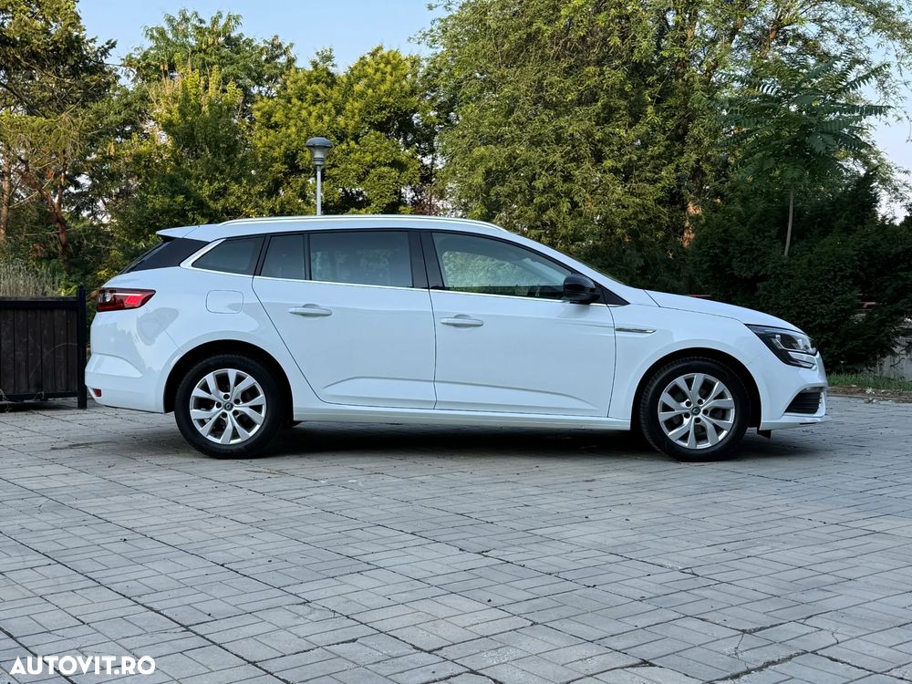 Renault Megane TCe 140 GPF EDC LIMITED - 15