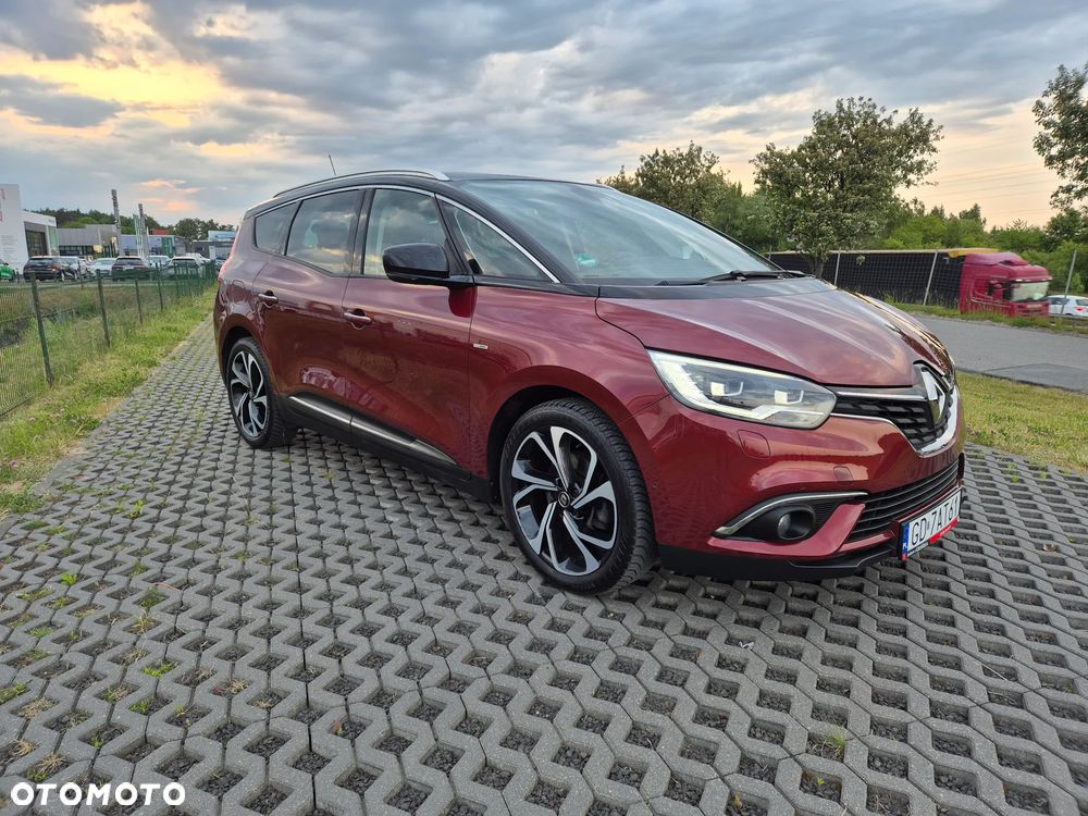 Renault Scenic - 1