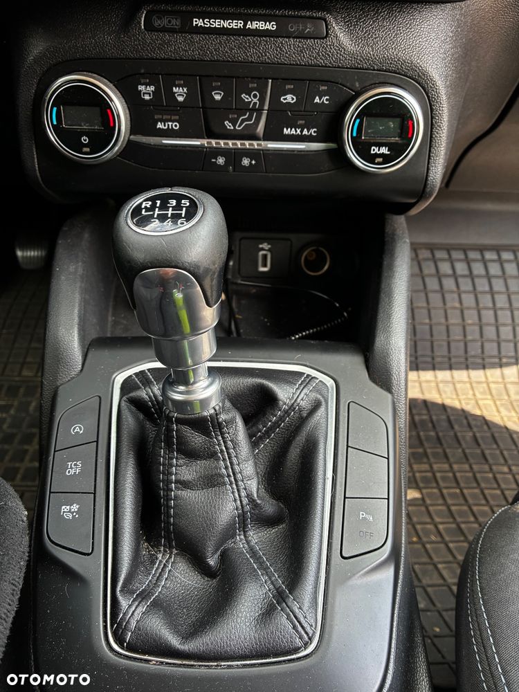 Ford Focus 1.5 EcoBlue Active - 12