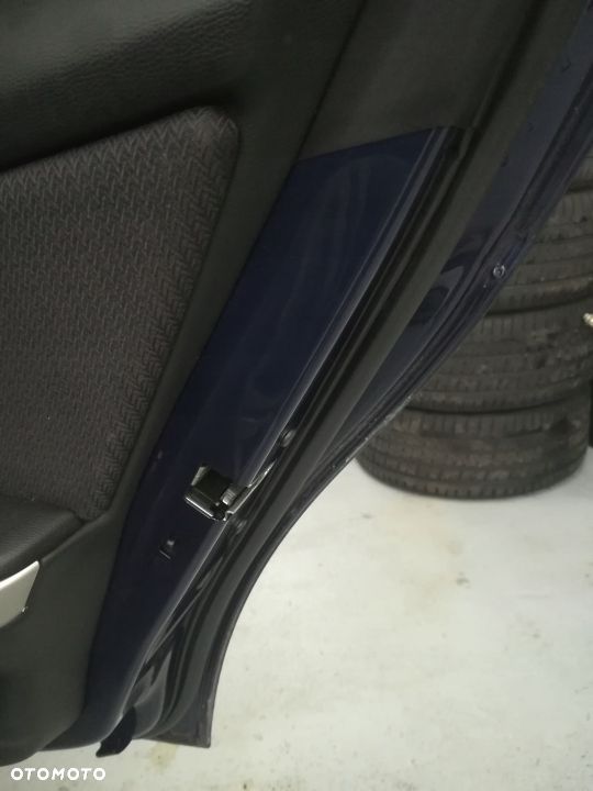 BMW E90 E91 LIFT DRZWI PRAWY TYŁ TIEFSEEBLAU - 7