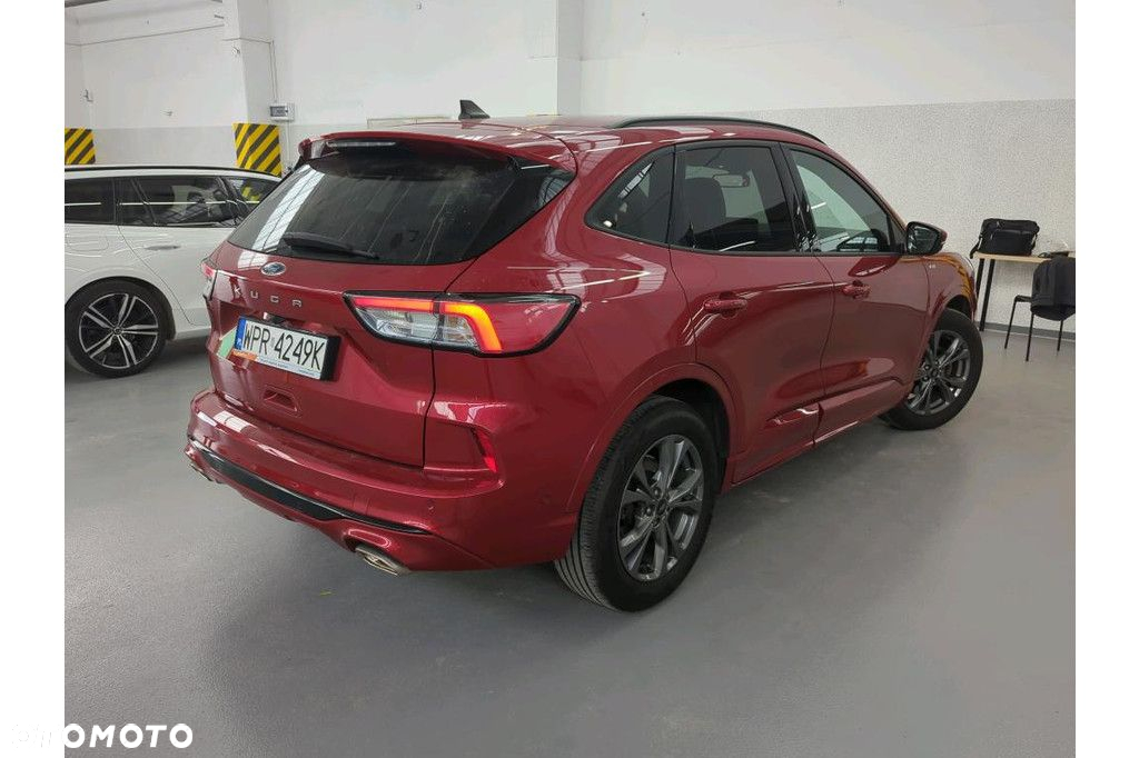 Ford Kuga - 3