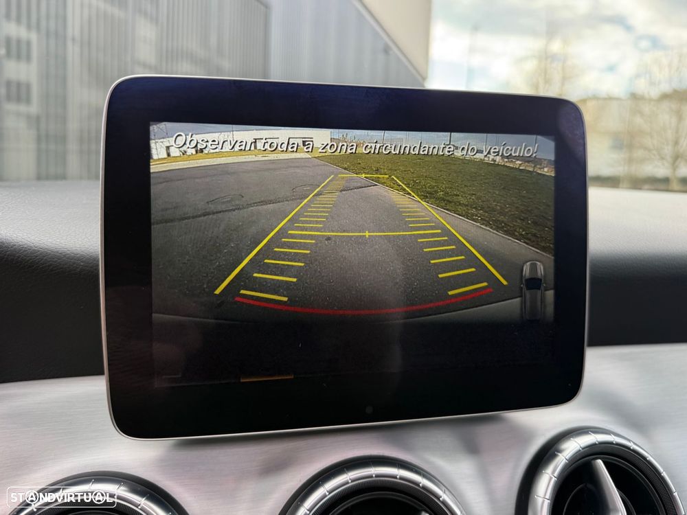 Mercedes-Benz CLA 220 d Shooting Brake AMG Line Aut. - 16