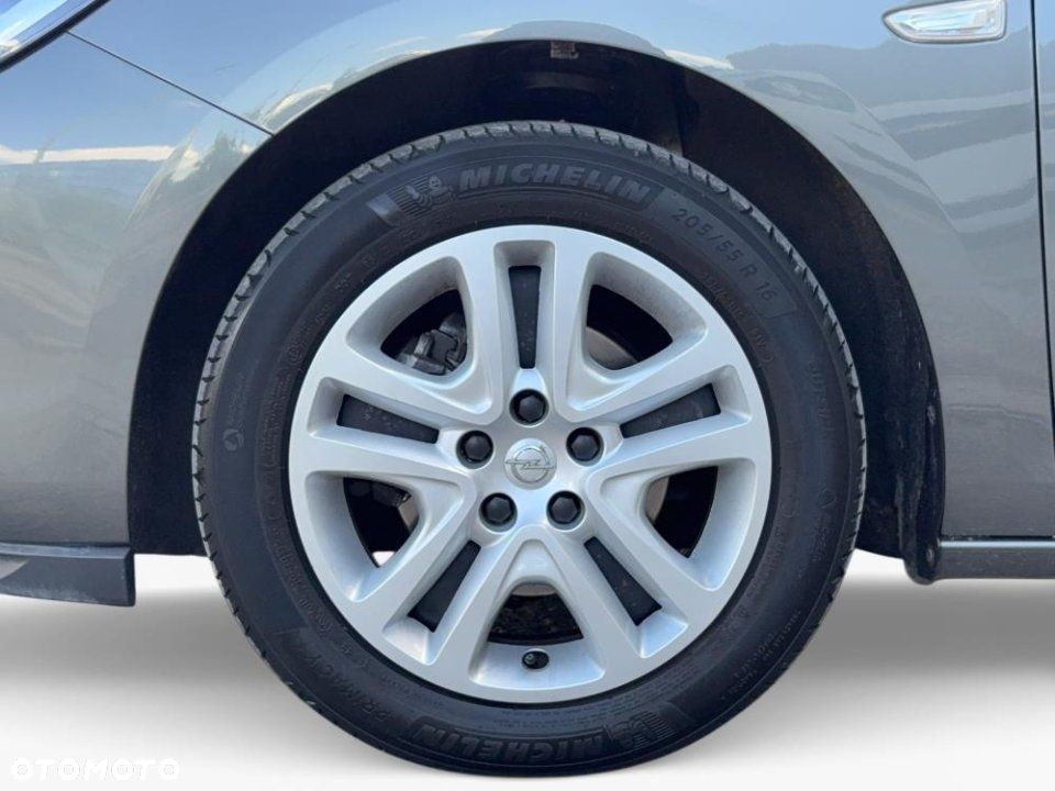 Opel Astra - 24