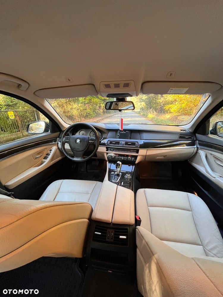BMW Seria 5 - 16
