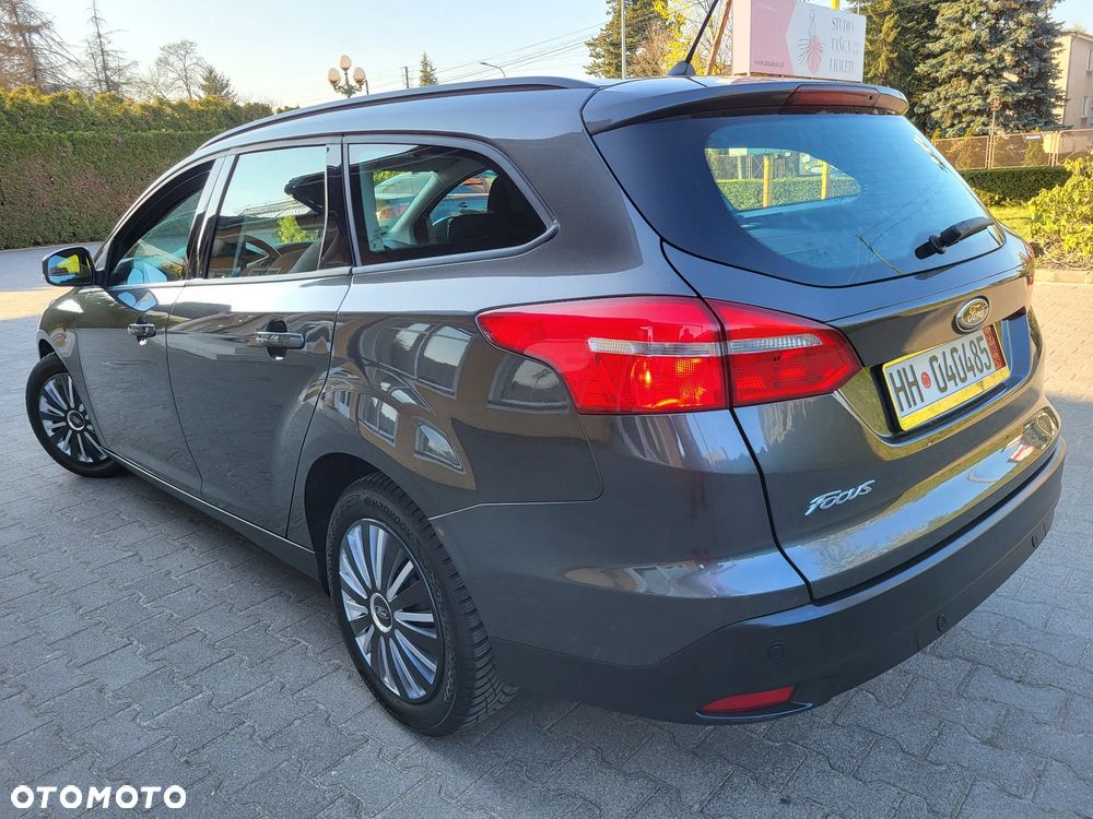 Ford Focus - 21