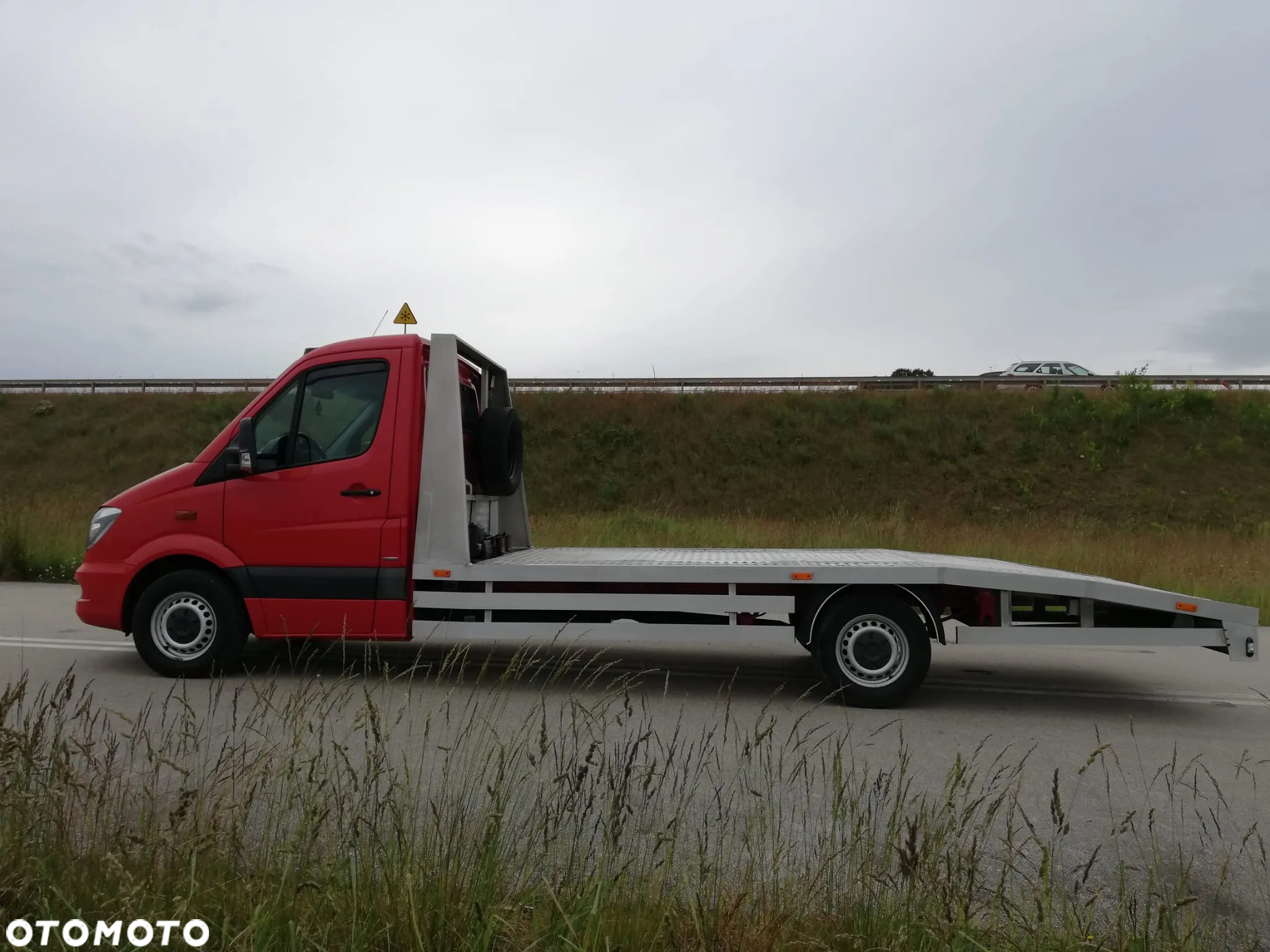 Mercedes-Benz Sprinter - 8