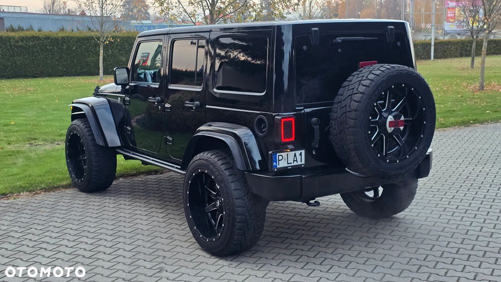 Jeep Wrangler - 12