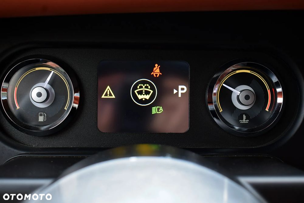 Morgan Plus Four - 7