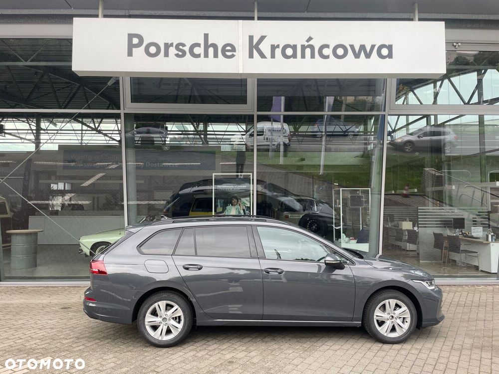 Volkswagen Golf Variant - 10