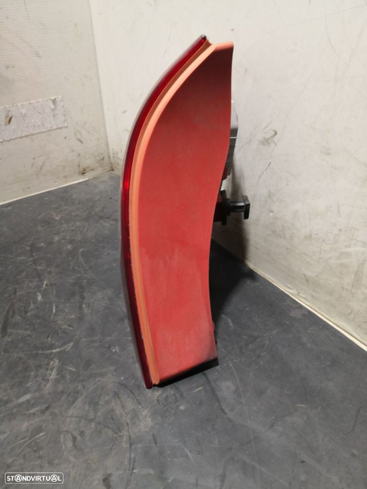 Farolim Stop Esq Renault Clio Ii (Bb_, Cb_) - 3