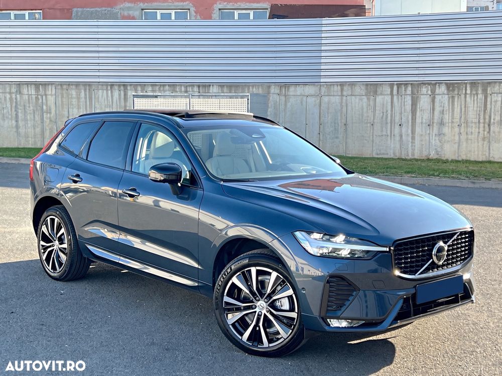Volvo XC 60 B4 MHEV AT8 AWD R-Design - 3