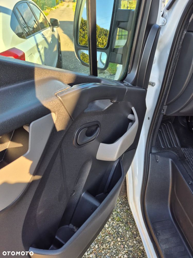 Renault Master - 12
