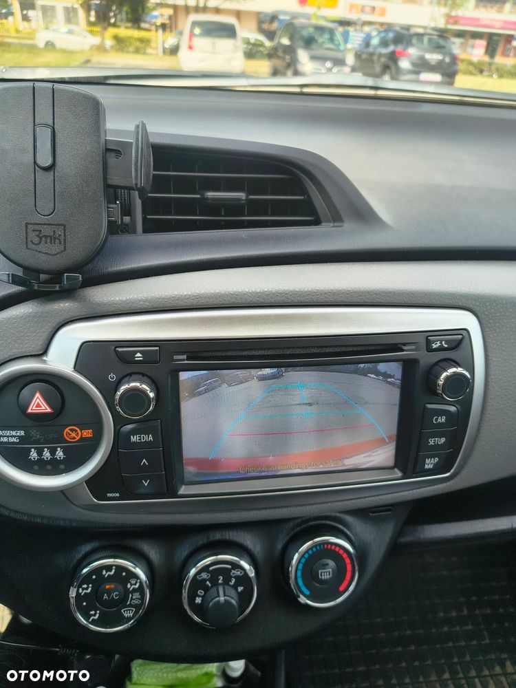 Toyota Yaris 1.33 Sol - 10