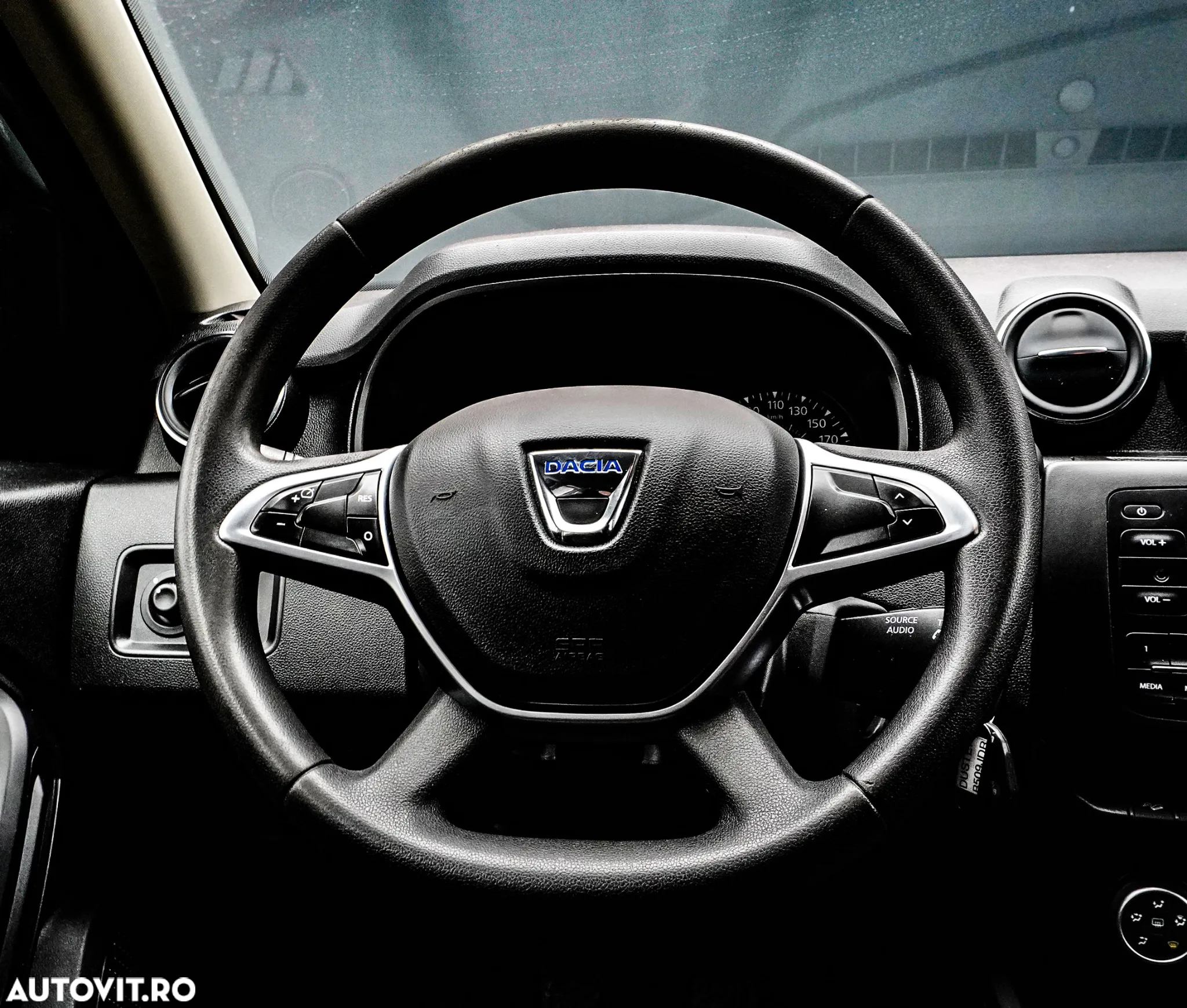 Dacia Duster 1.5 Blue dCi 4WD Essential - 18