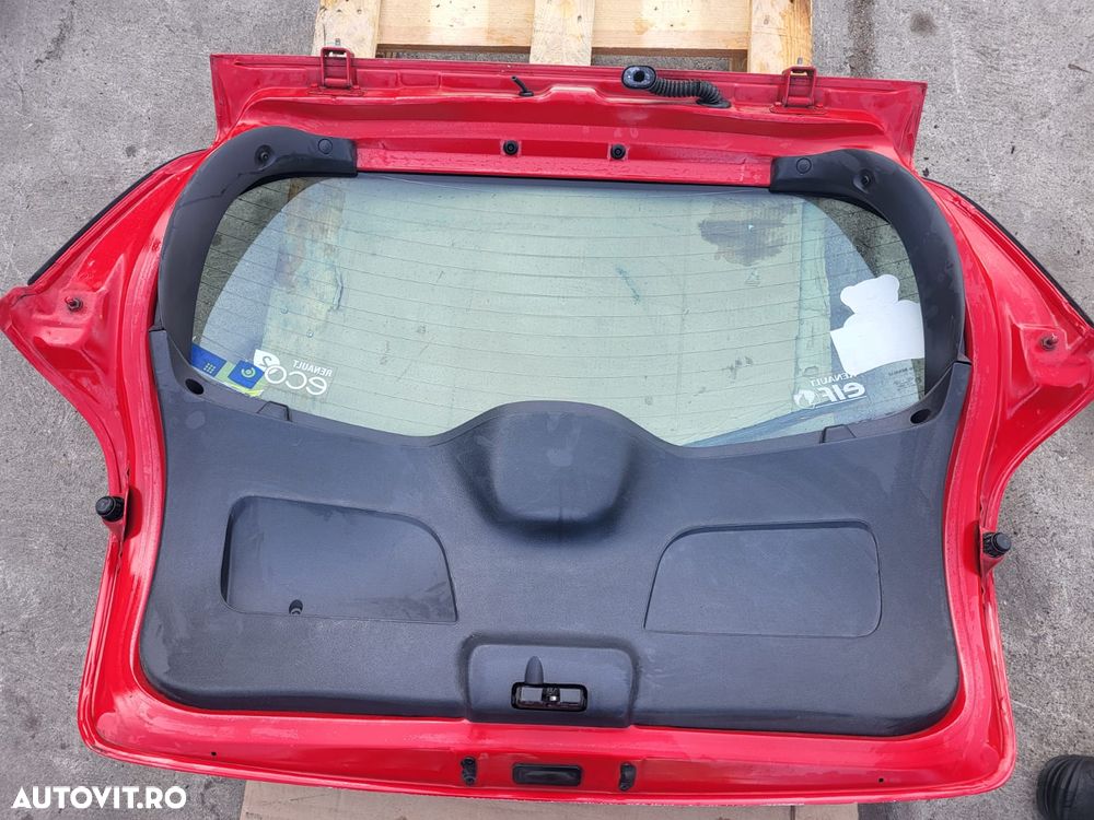 Haion cu luneta Renault Clio 3 (2005-2008) - 2