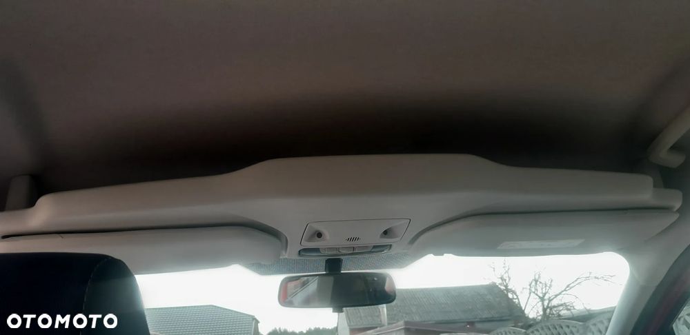 Ford Tourneo Courier - 19