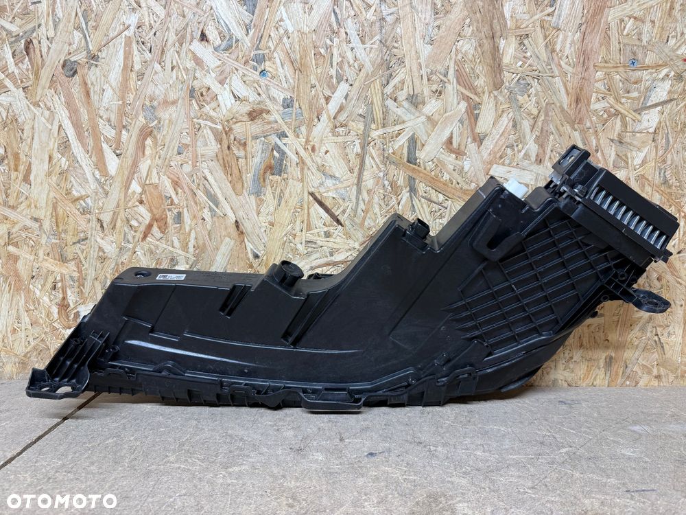 REFLEKTOR LAMPA LED BMW 7 i7 G70 SWAROVSKI CRYSTAL PRAWA ORYGINAŁ 9879936 - 2