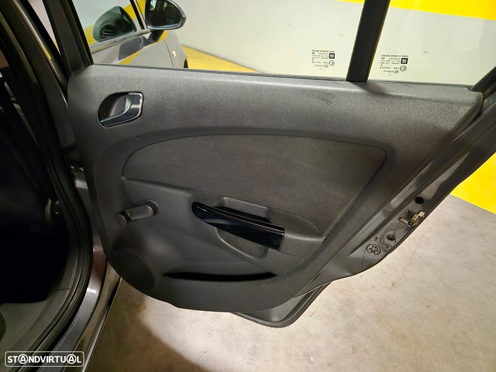 Opel Corsa 1.3 CDTi Enjoy - 25