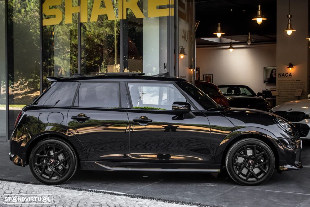MINI 5 Portas Cooper C John Cooper Works - 5