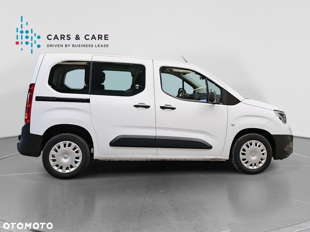 Opel Combo 1.5 DT Edition 102KM - 18