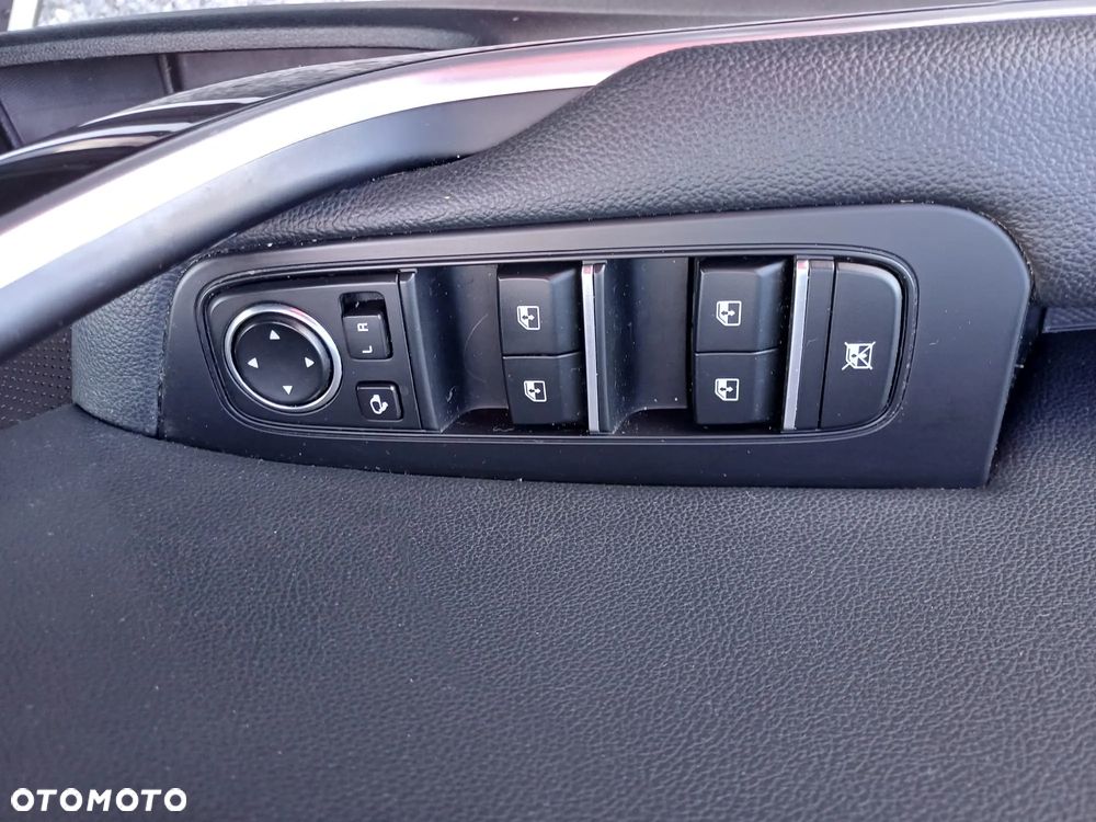 Kia XCeed 1.5 T-GDI OPF DCT7 GT-LINE - 14