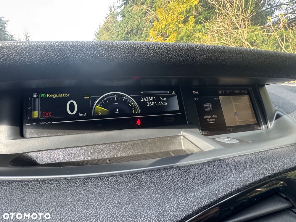 Renault Scenic 2.0 dCi Bose - 19