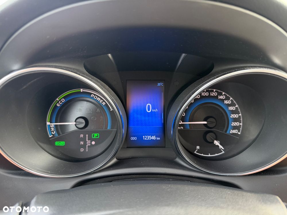 Toyota Auris - 10