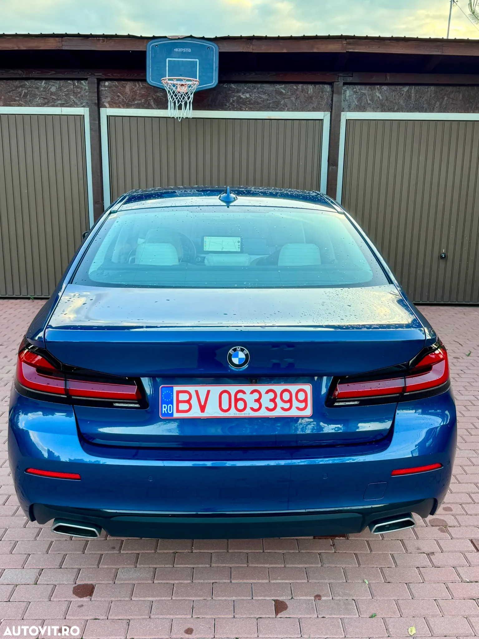 BMW Seria 5 520i AT MHEV - 10