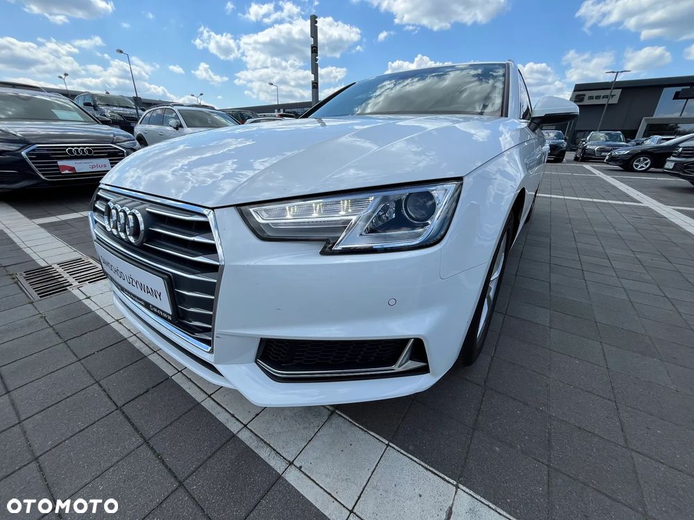 Audi A4 Avant 35 TDI Sport S tronic - 9