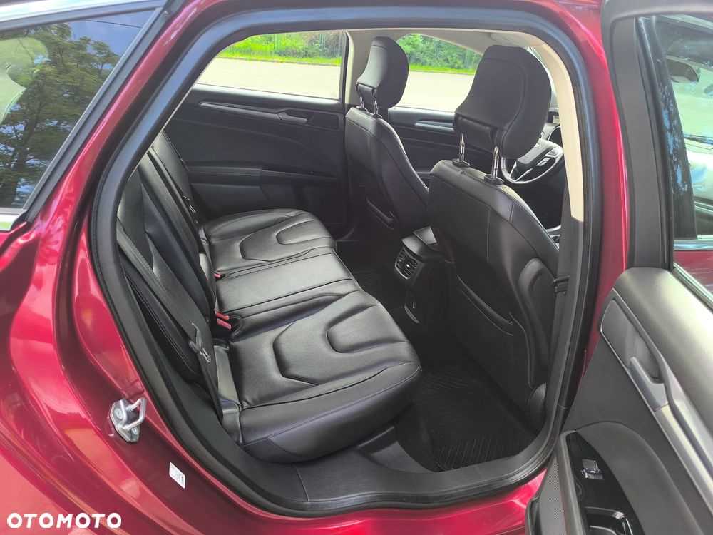 Ford Mondeo 2.0 TDCi STart-Stopp Titanium - 21