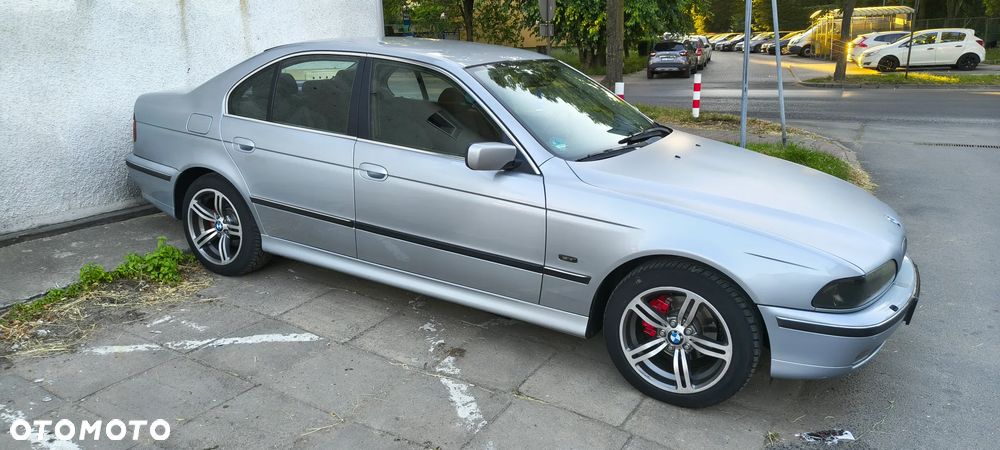 BMW Seria 5 - 24