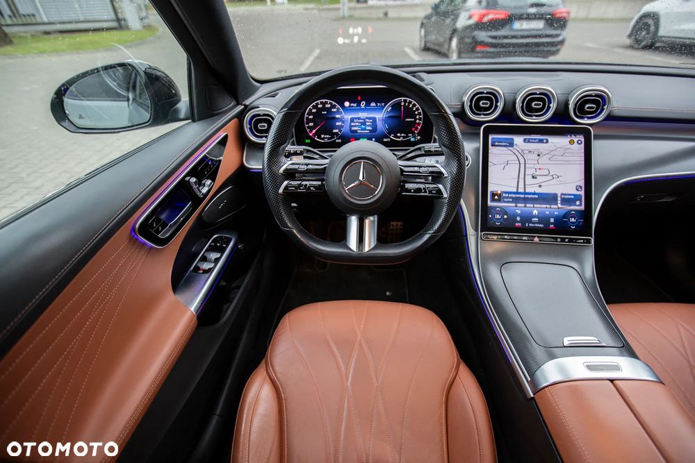 Mercedes-Benz Klasa C - 32