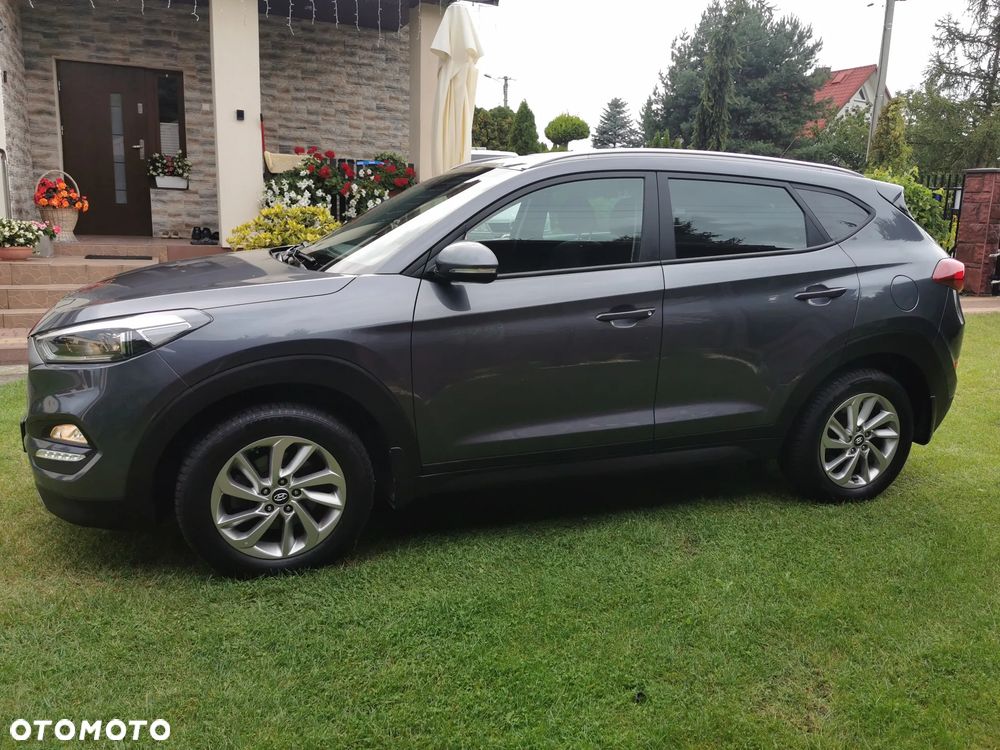 Hyundai Tucson 1.6 GDI BlueDrive Style 2WD - 25