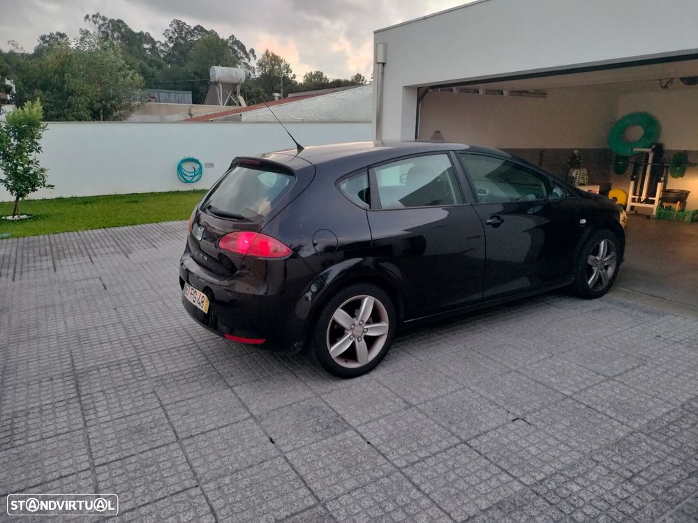 SEAT Leon 1.4 TSI Sport Up - 4