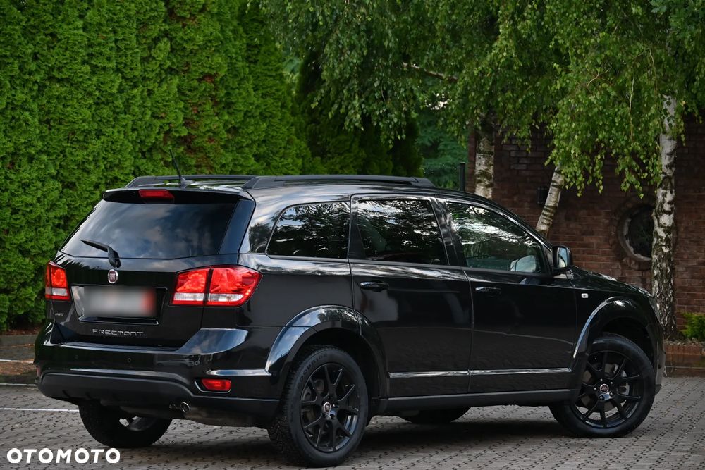 Fiat Freemont 2.0 Multijet 16V DPF Automatik Allrad Black Code - 15