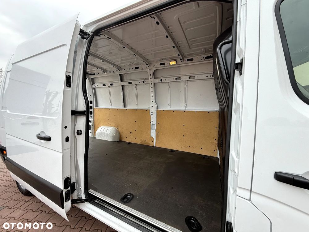 Opel Movano - 32