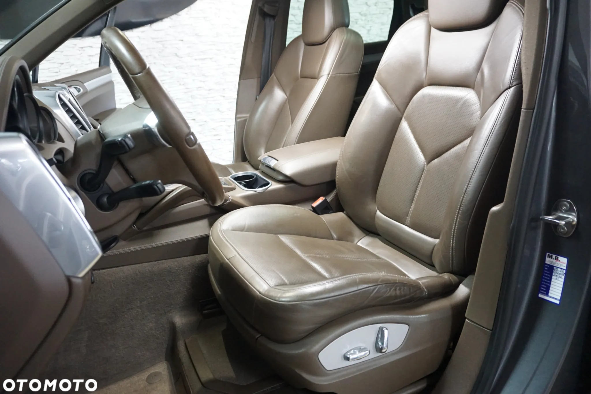 Porsche Cayenne Diesel Platinum Edition - 19