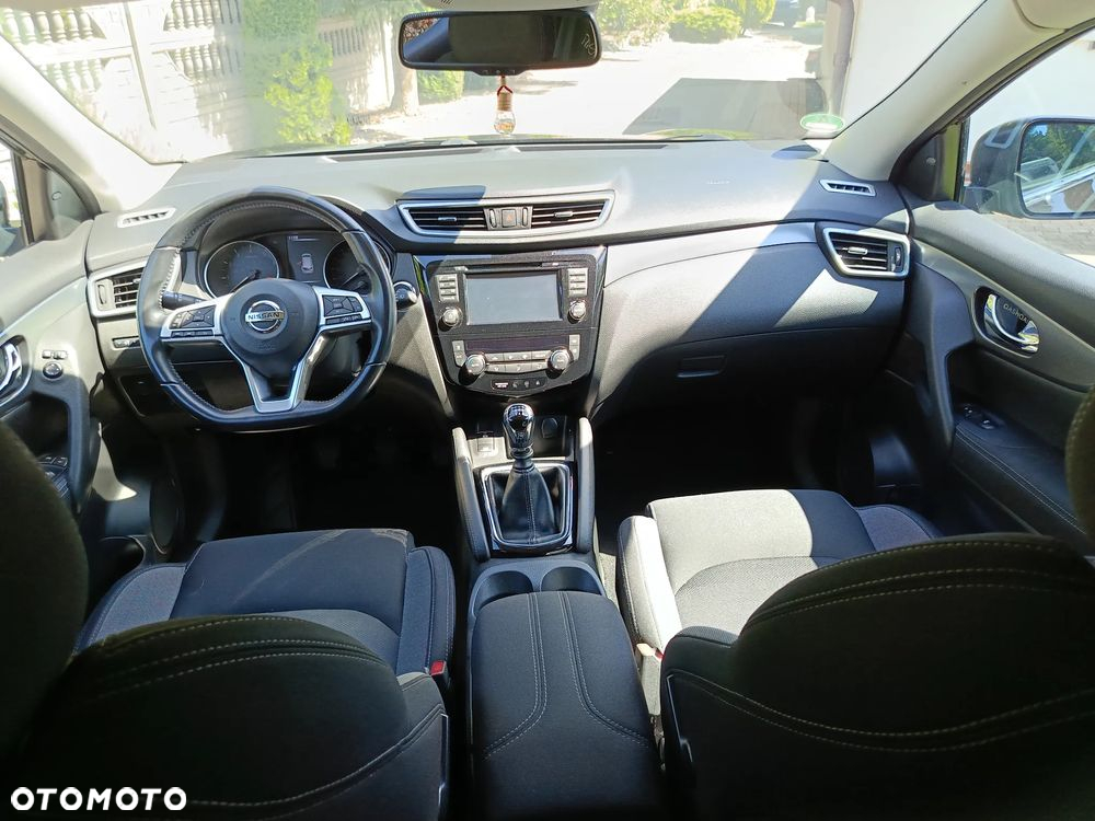 Nissan Qashqai 1.2 DIG-T N-Connecta - 9