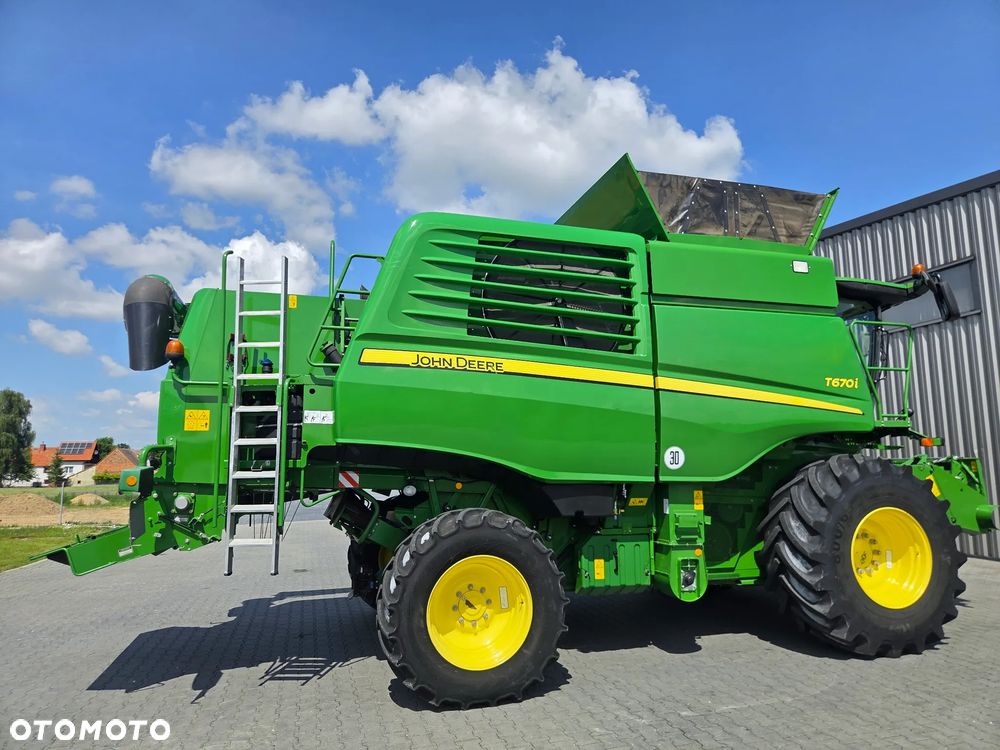 John Deere T670i 2018 Rok, heder 730X, GPS, Najnowsza i Najbogatsza Wersja, Nie Malowany, Stan Idealny - 9