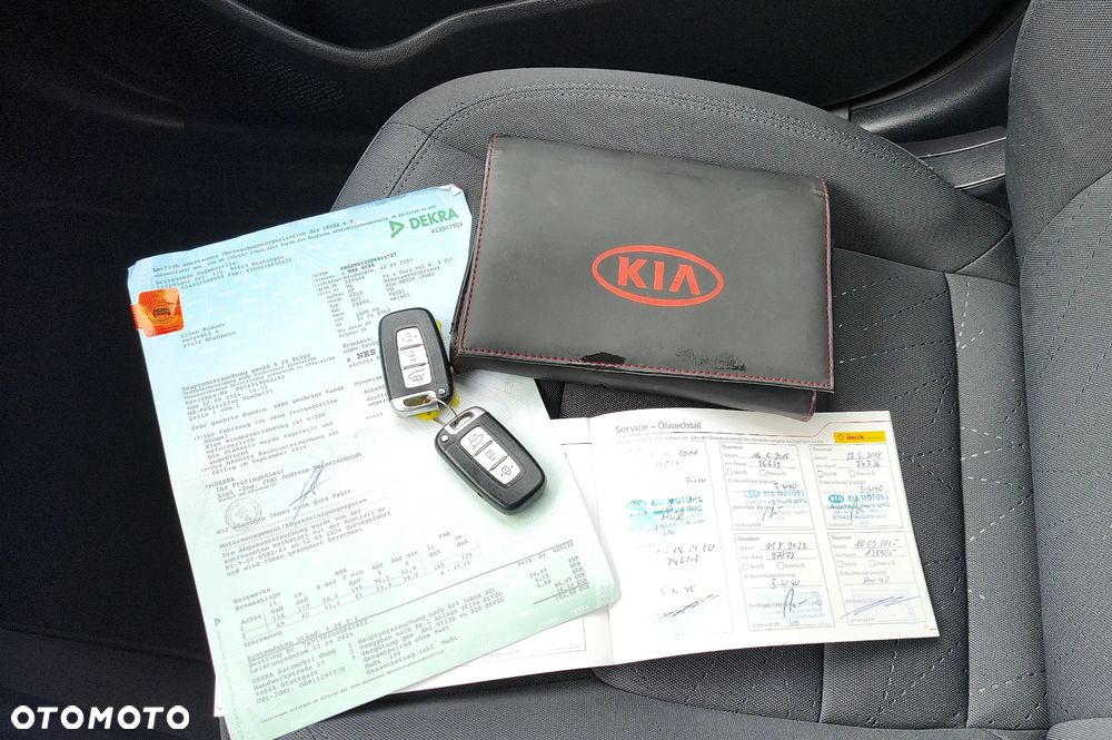 Kia Rio - 29
