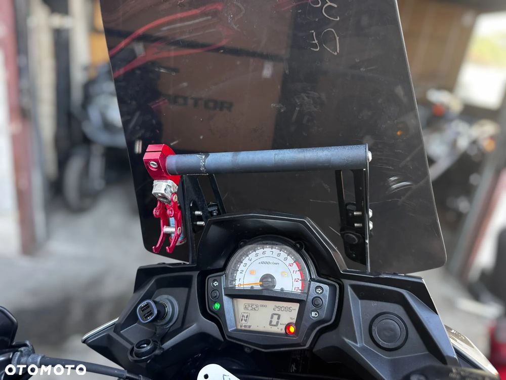 Kawasaki Versys 650 - 17