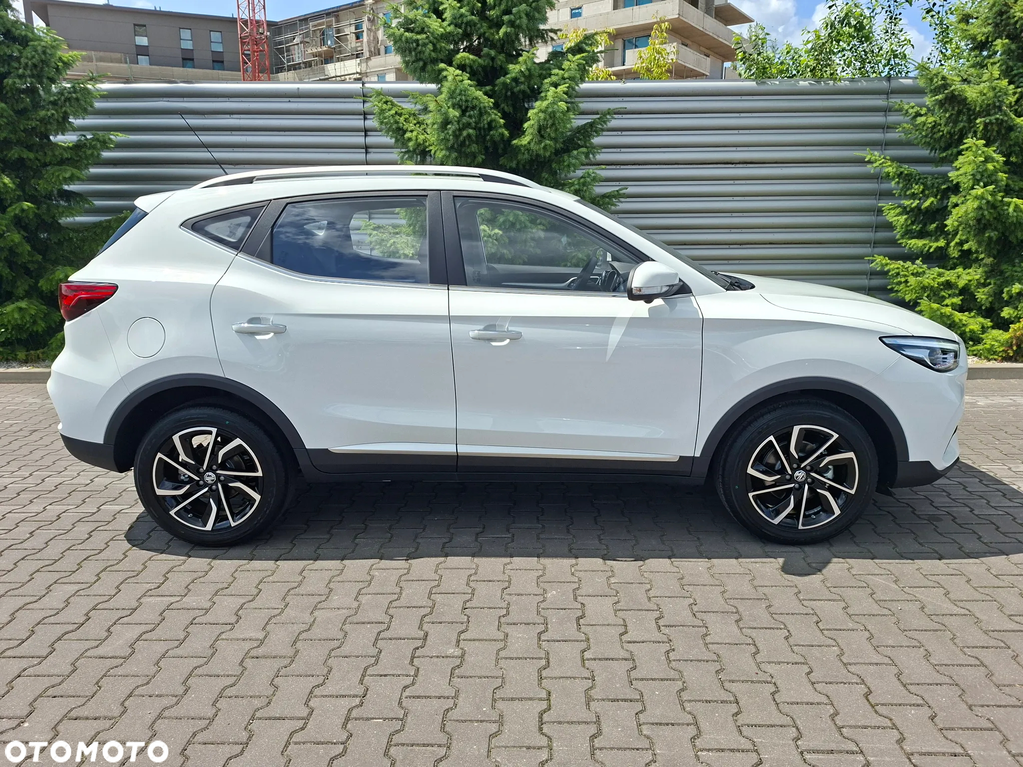 MG ZS 1.5 VTi-Tech Exclusive - 4
