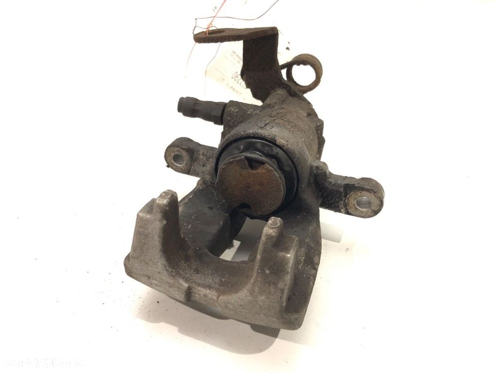 ZACISK PRAWY TYŁ - 69.00 PLN - FIAT BRAVO II (198_) 2006 - 2022 1.9 D Multijet (198AXB1A) 88 kW - 3