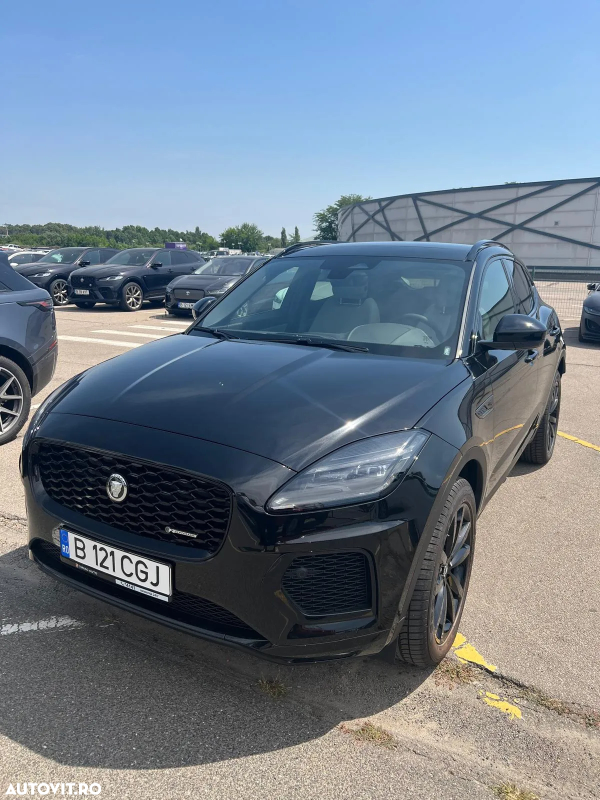 Jaguar E-Pace - 9