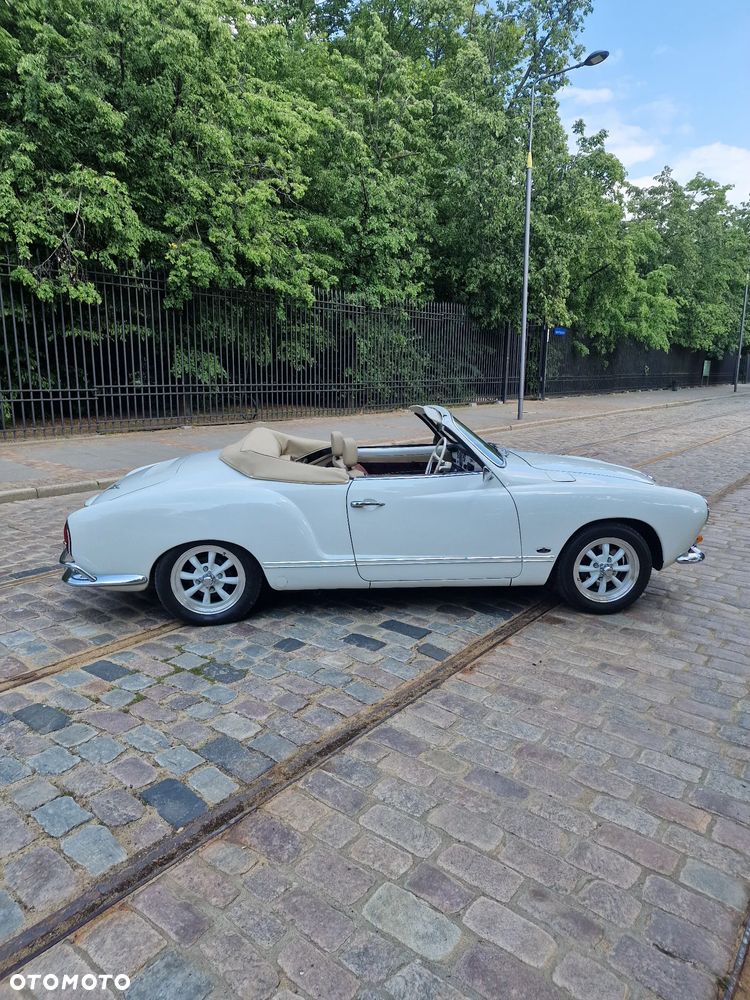 Volkswagen Karmann Ghia - 4